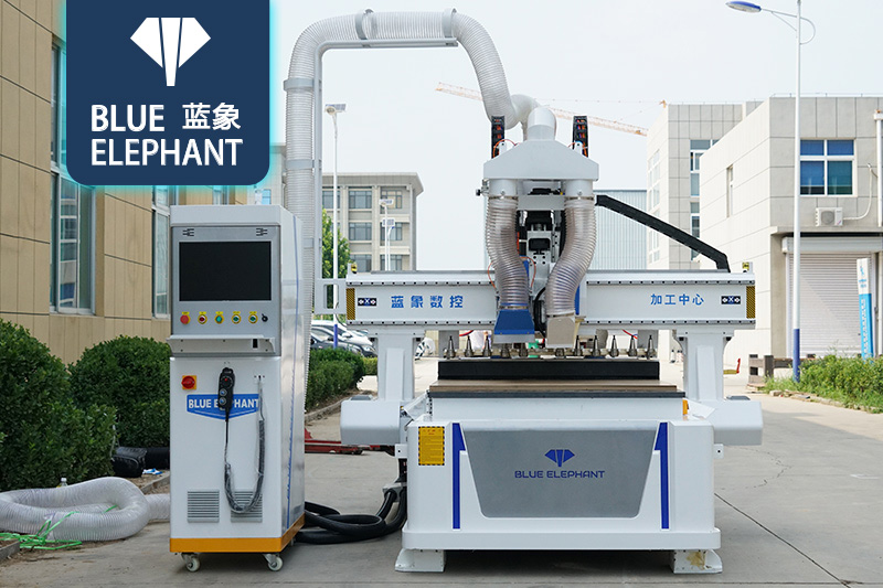 無孔工藝開料機(jī)-2 無孔工藝開料機(jī)-2