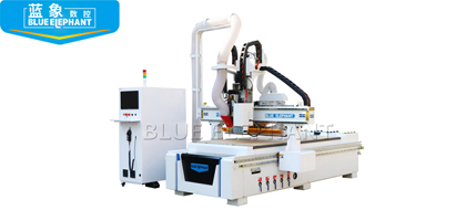 無孔工藝開料機為什么能快速代替其他隱形件？